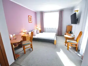 Hotel Trzy Światy Spa & Wellness Rajska WySpa