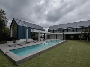 Askara Haus