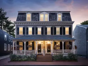 Flag House Inn