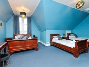 Carlton Hotel