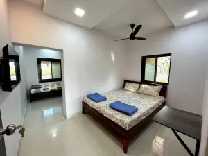 Gayatri Homestay