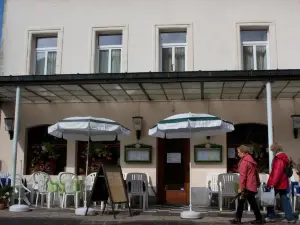 Hotel DeFive