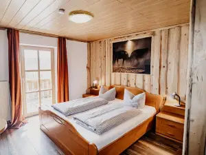 Landhotel Zum Matthiasl