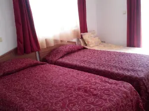 Byala Perla Family Hotel