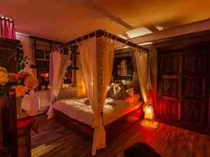 Whirlpool Suite Marrakesch-Lounge