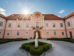 Zamek Hradek u Susice
