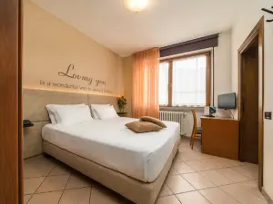 Hotel Oasi Verde