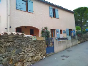 Les Lavandes