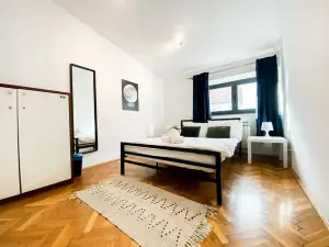 Whole Wide World Hostel