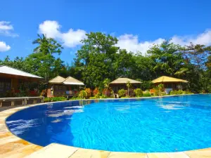 Two Fish Resort Bunaken