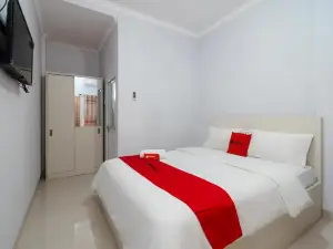 Reddoorz Syariah Near Kantor Pajak Telanaipura Jambi
