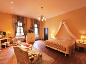 Schlosshotel Bredenfelde