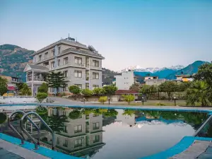 Gateway Himalaya Resort