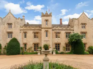 Weston Manor Hotel