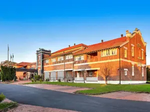 Mercure Maitland Monte Pio