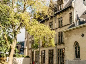 โรงแรม คินต์