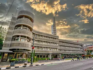 Hotel Savoy Homann