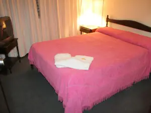 Hotel Yaro