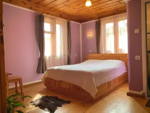Bobi Guest House