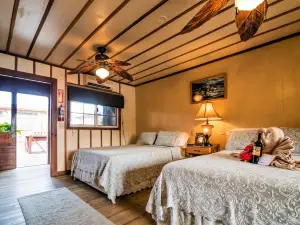 Utila Lodge