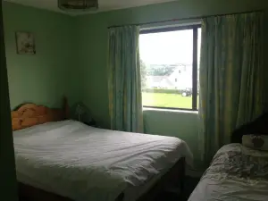 Hill View B&B Silvermines Buget Accomodation