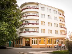 Hotel Bellevue Tlapak
