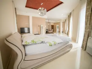 Hotel Urban