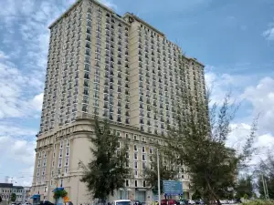 Champs Elysees King Studio + Corner Sunset View