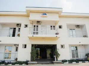 HomeAway Apartment Hotel