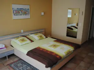 Motel - Hôtel la Poularde