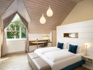 Flussbett Hotel