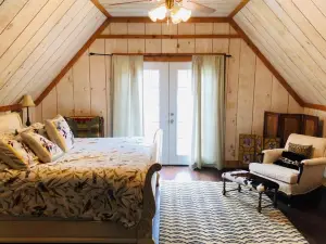 7 Canyons Ranch Tree House