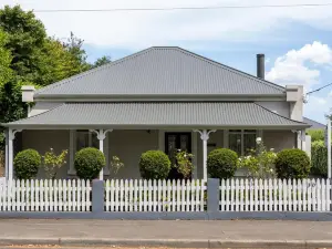 Arendon Cottage