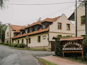 Hotel Lony
