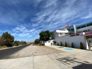 Hotel Lomas Inn