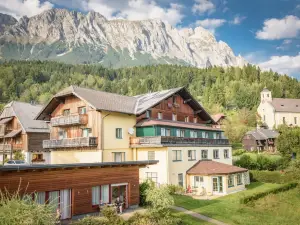 Mayer - Wirtshaus Und Dorfhotel
