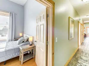 Bring a Pet: Historic Downtown Olean Apartment