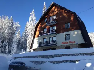 Apartments Villa Deja