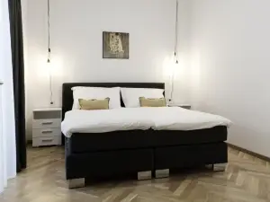 AAA All about Apartments