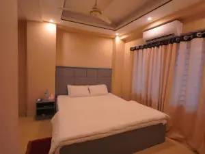 Hotel Grand Usman