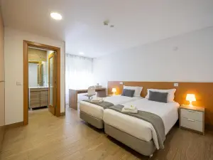 Central Suites 3