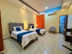 Hotel Las Palmeras