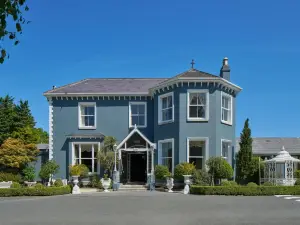Summerhill House Hotel