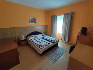 Hotel Béke Sziget Komló