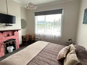 Beaumont Hotel and Holiday Park