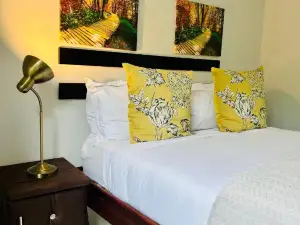 Skyfly Bed & Breakfast