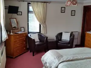 Kingfisher Cottage