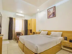 Saas Residency