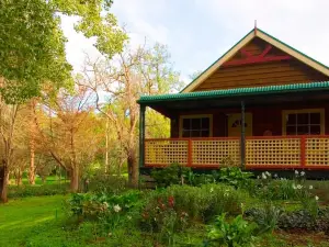 Trawool Shed Cottages, Cafe and Restaurant