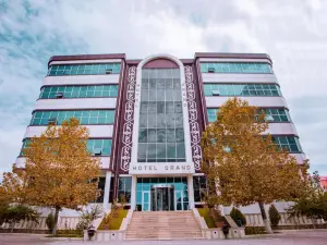 Grand Nakhchivan Hotel